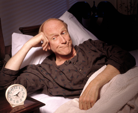 Importancia del sueño en los adultos mayores problemas de sueño