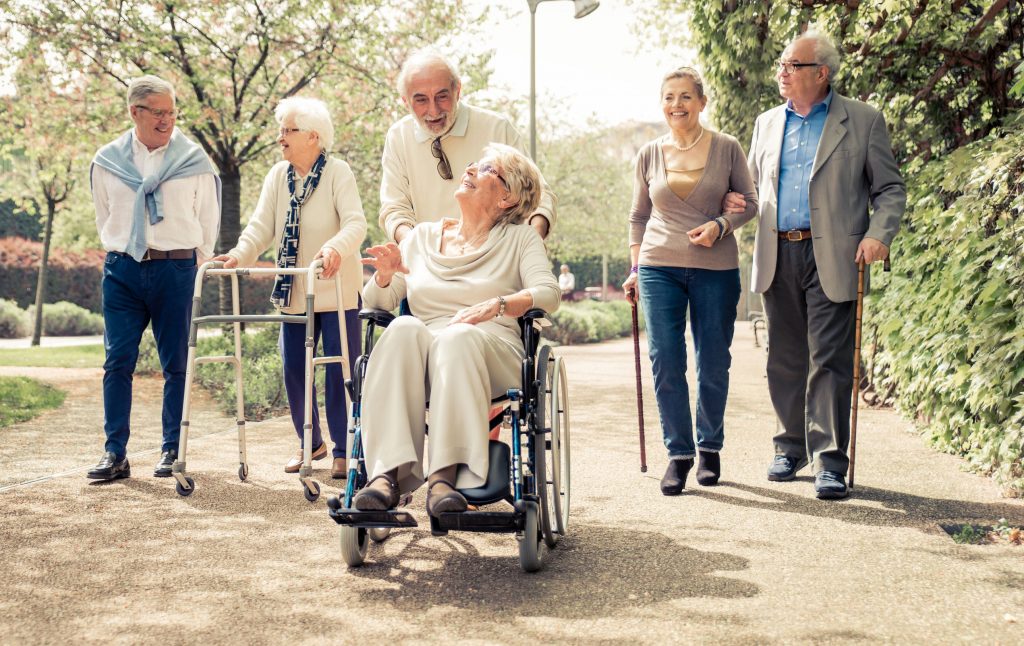 Residencia de ancianos: ventajas de vivir en una
